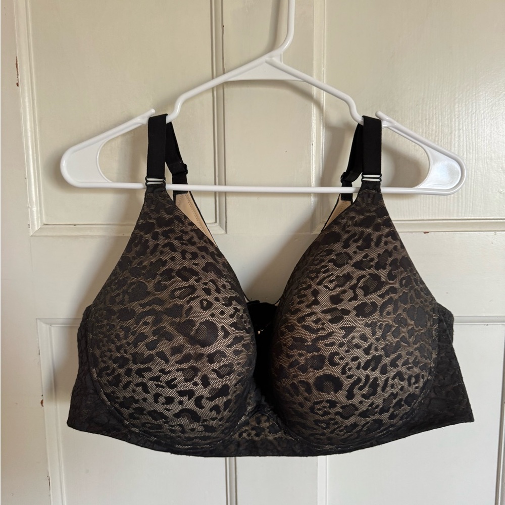 Cacique leopard lace lightly lined‎ full coverage no wire bra size 42DD